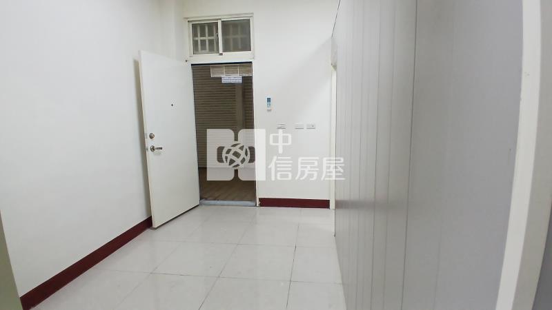 SOGO商圈旁整新三房房屋室內格局與周邊環境