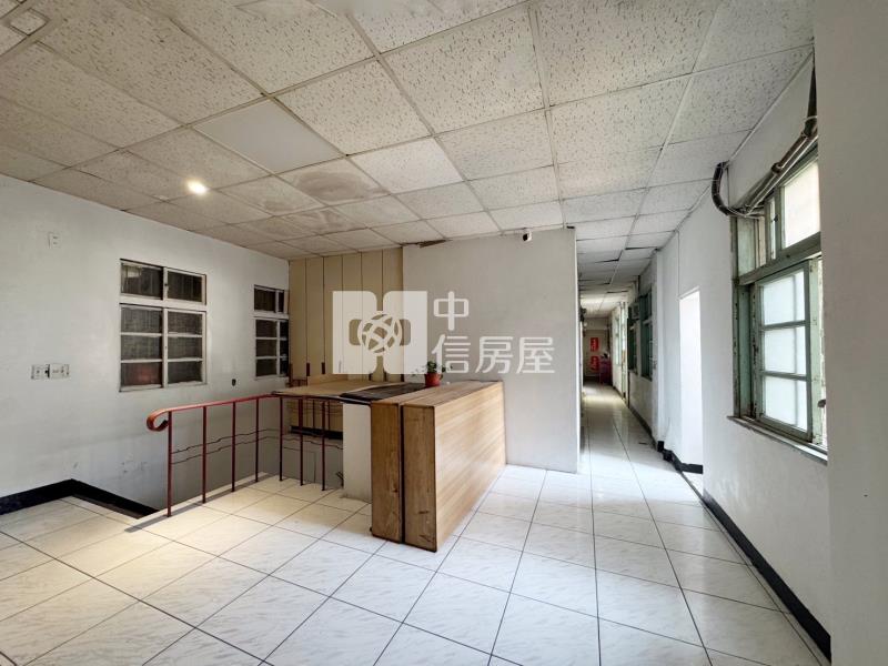 近南崁市場.錢櫃.南美國小黃金透店房屋室內格局與周邊環境