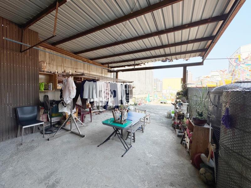 近南崁市場.錢櫃.南美國小黃金透店房屋室內格局與周邊環境