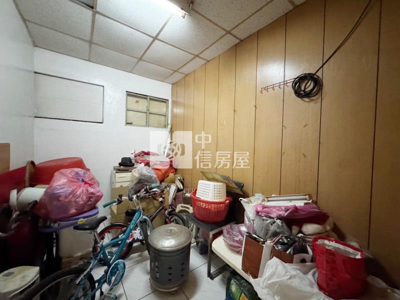 近南崁市場.錢櫃.南美國小黃金透店房屋室內格局與周邊環境