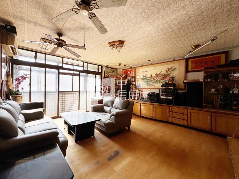 近南崁市場.錢櫃.南美國小黃金透店房屋室內格局與周邊環境