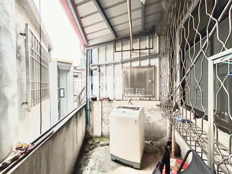 宜中旁稀有釋出黃金店面房屋室內格局與周邊環境