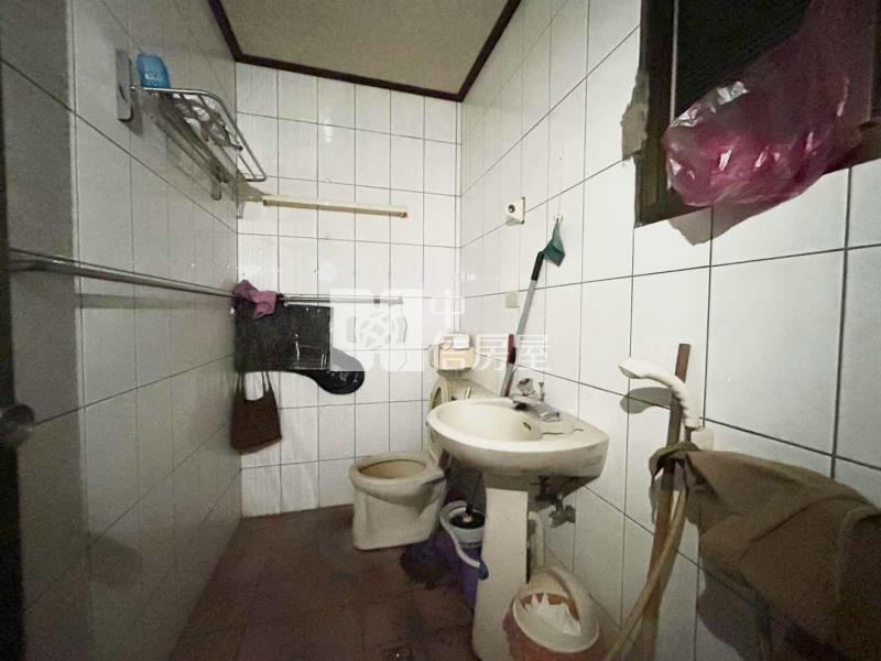 宜中旁稀有釋出黃金店面房屋室內格局與周邊環境