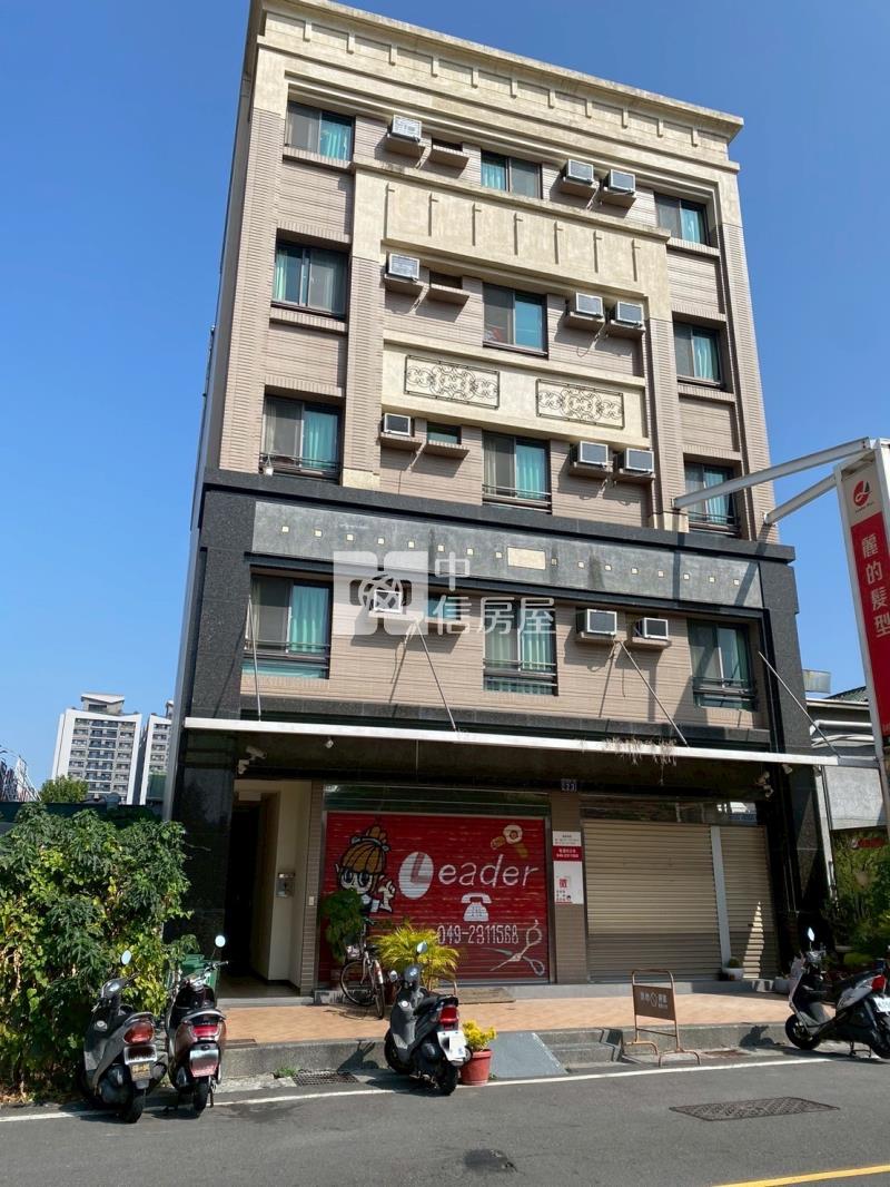 鎮公所旁獨棟店面+58間套房房屋室內格局與周邊環境