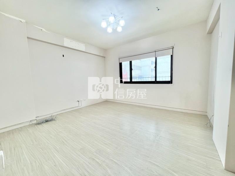 學區旁震後透店房屋室內格局與周邊環境