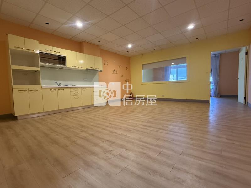 【神馬】大竹國小大面寬金透店近百坪房屋室內格局與周邊環境