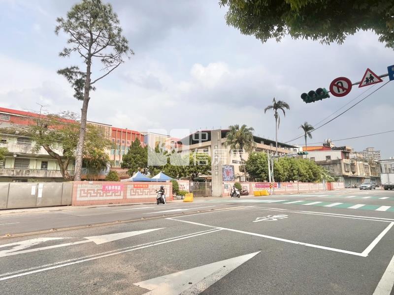 富台國小旁稀有1樓美三房房屋室內格局與周邊環境