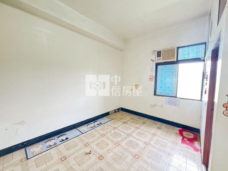 龍岡阿嬤的獨棟透天房屋室內格局與周邊環境