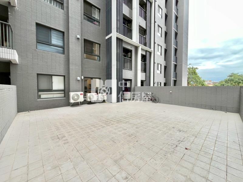 總太2020大兩房平車20坪大露臺戶房屋室內格局與周邊環境