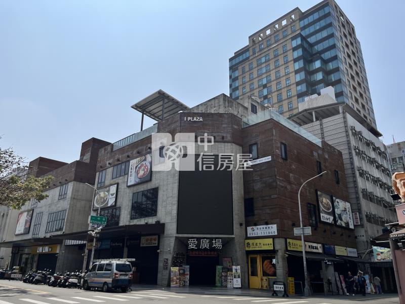 一中正錦新街邊間大店面房屋室內格局與周邊環境