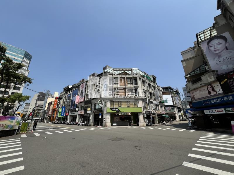 一中正錦新街邊間大店面房屋室內格局與周邊環境