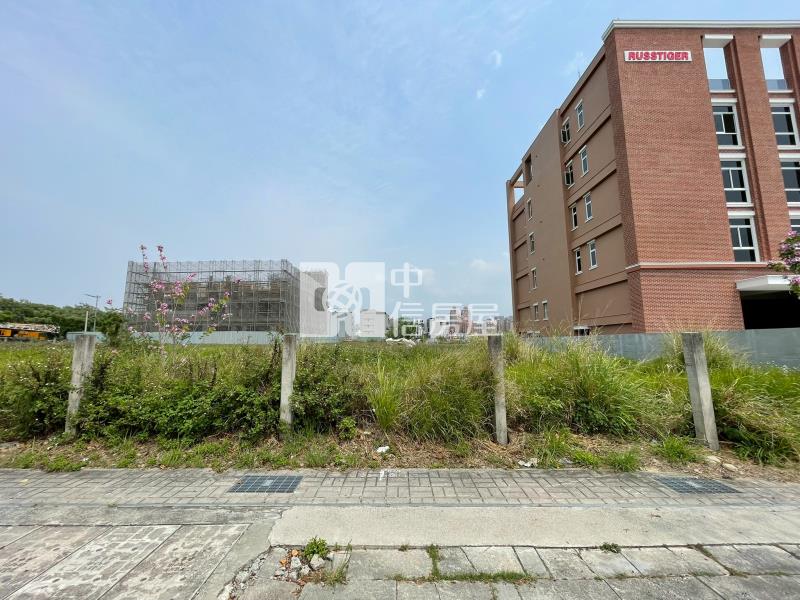 14期松強國小面寬住1-1建地房屋室內格局與周邊環境