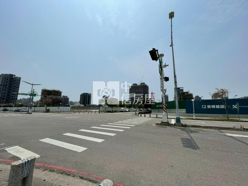14期松強國小面寬住1-1建地房屋室內格局與周邊環境