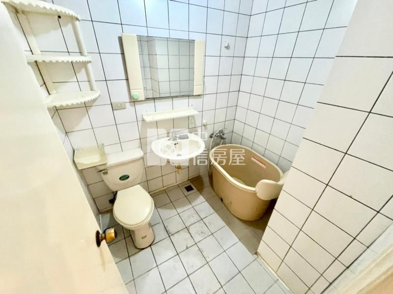 中泰宏園房屋室內格局與周邊環境