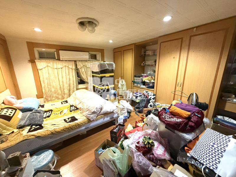 專-龍興國中4房雙車位透天房屋室內格局與周邊環境