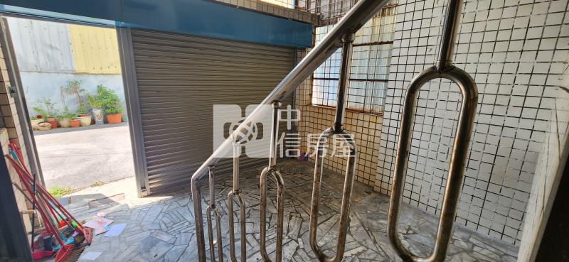 高雄房屋《高雄林園港埔透天》房屋室內格局與周邊環境