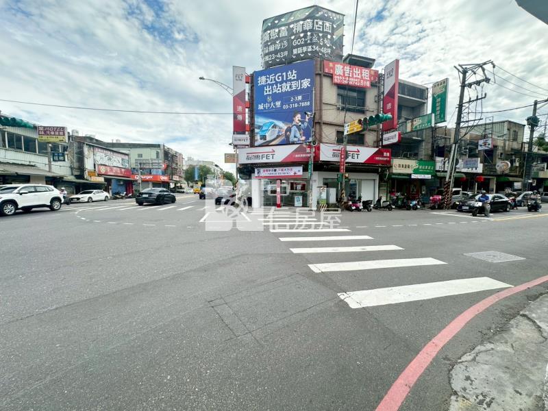 KY08八德介壽邊間大地坪透店房屋室內格局與周邊環境