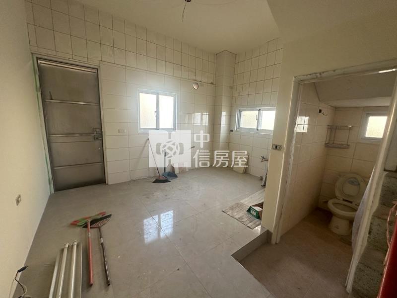 近興達港超值透天起家厝房屋室內格局與周邊環境