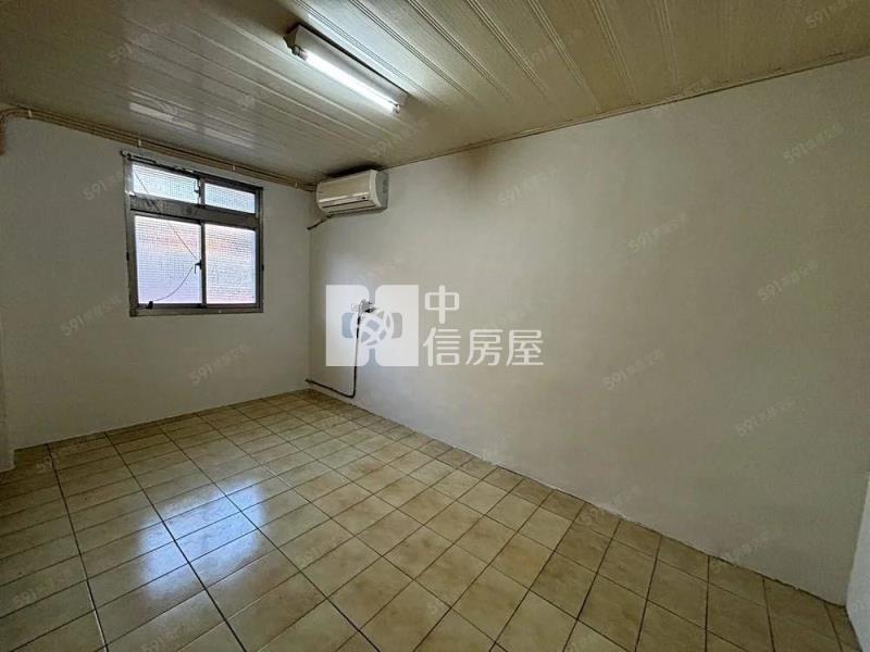 復興路面寬大透天房屋室內格局與周邊環境