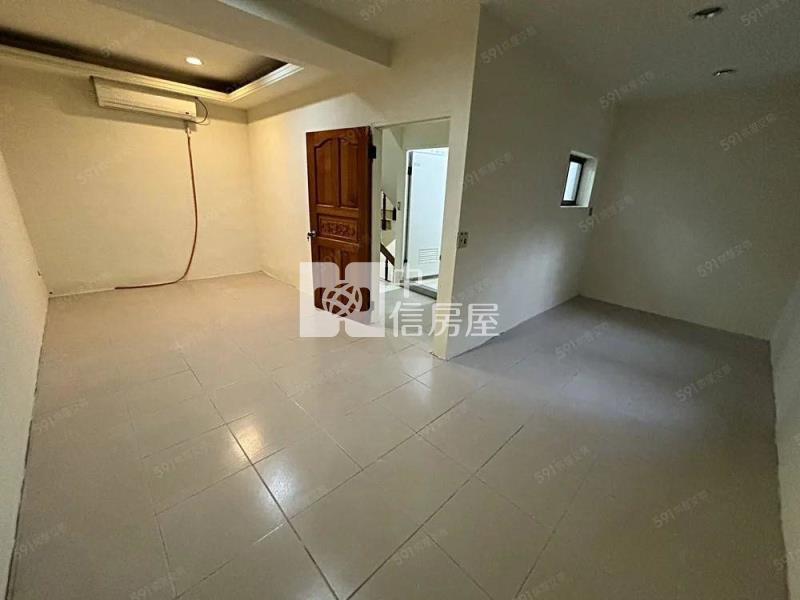 復興路面寬大透天房屋室內格局與周邊環境
