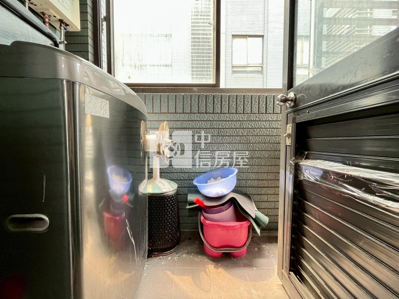 佳茂中山會館高樓層面中庭溫馨三房房屋室內格局與周邊環境