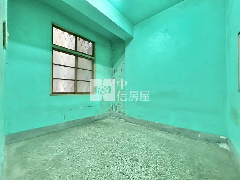 東區學區旁臨10米路透天房屋室內格局與周邊環境