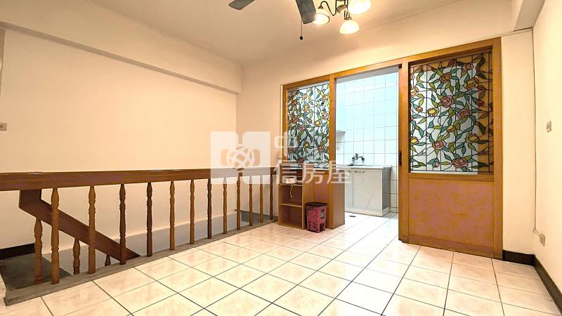 北屯大坪數賺錢金樓店房屋室內格局與周邊環境