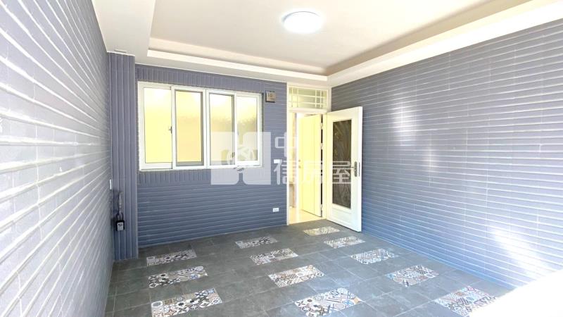 新光國小前後臨路美透天房屋室內格局與周邊環境