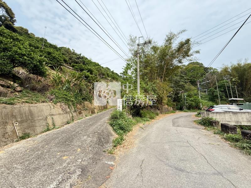 豐原東陽路旁大面寬建地房屋室內格局與周邊環境
