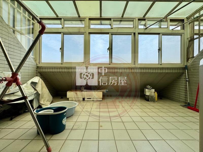 正10米/近青埔重劃區透天別墅房屋室內格局與周邊環境