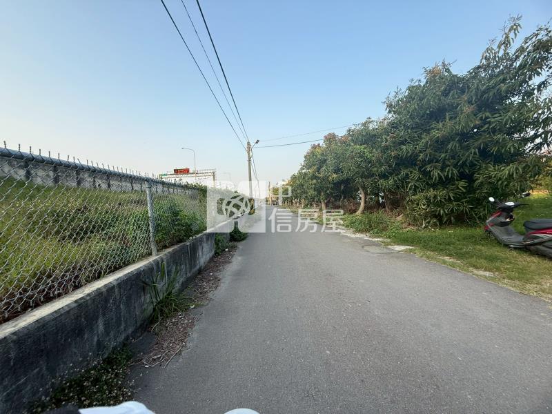 安和路旁合法農舍+廠房房屋室內格局與周邊環境
