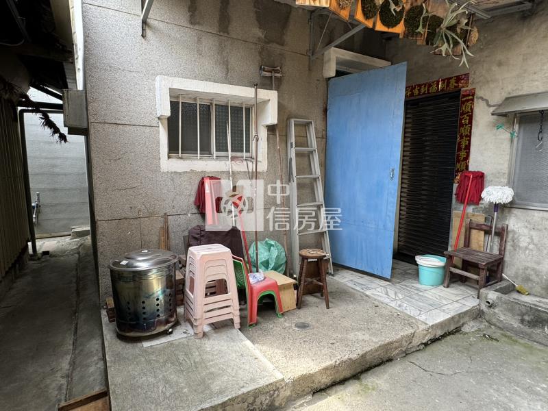 茄萣區白砂崙大地坪店住房屋室內格局與周邊環境