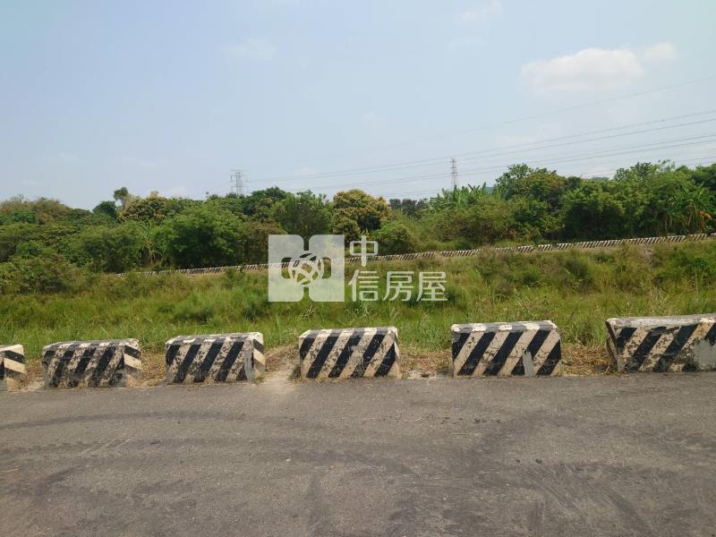阿公店溪漂亮都內農地房屋室內格局與周邊環境