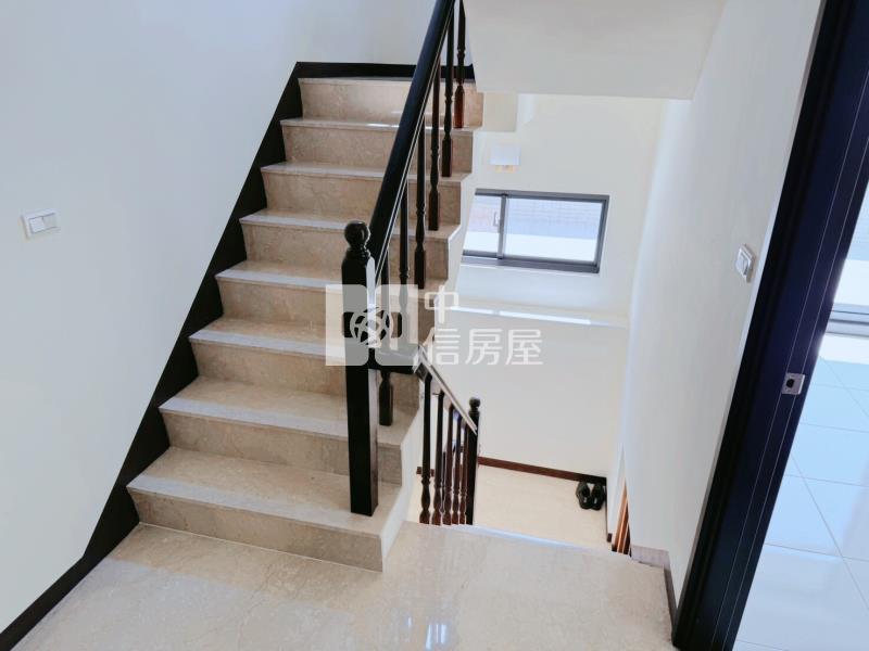 CEO角間豪華別墅房屋室內格局與周邊環境