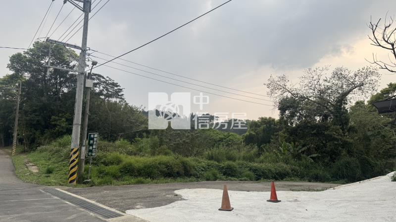 【安家】專任-龍潭石門段雙面臨路美建地房屋室內格局與周邊環境