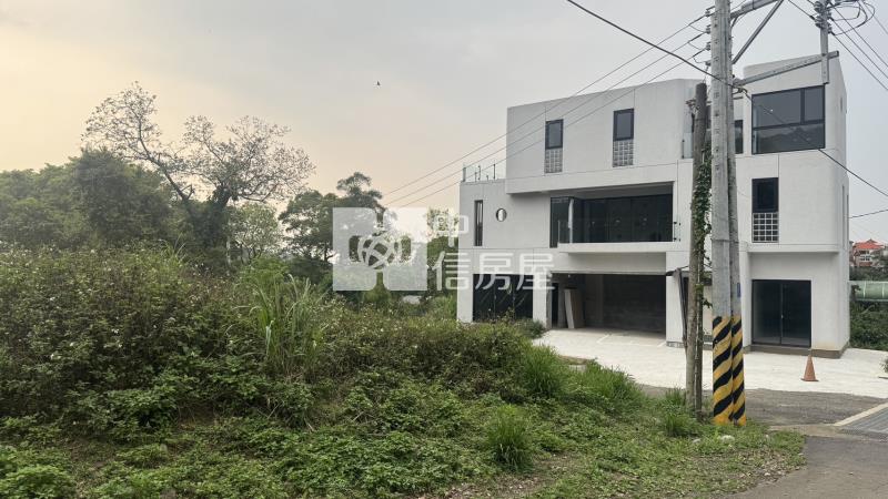 【安家】專任-龍潭石門段雙面臨路美建地房屋室內格局與周邊環境