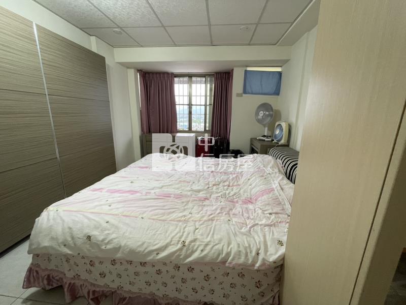 雙學區美華廈房屋室內格局與周邊環境