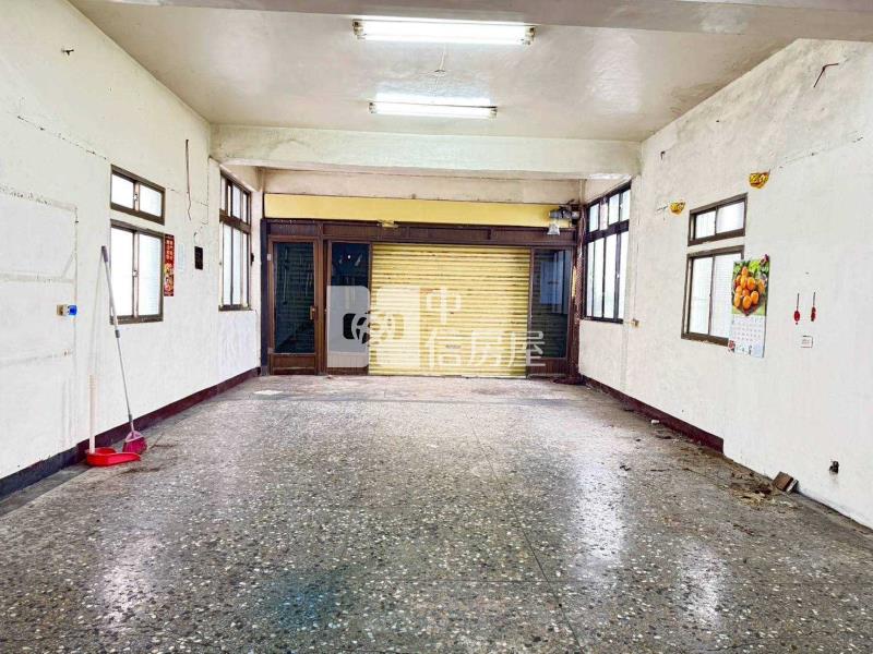 龍岡圓環大地坪獨棟透天房屋室內格局與周邊環境