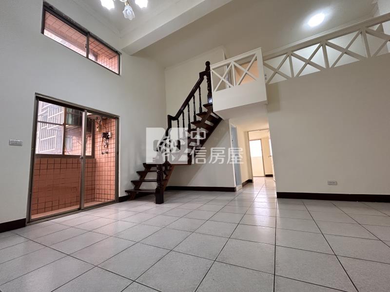 近66低總價電梯3房房屋室內格局與周邊環境