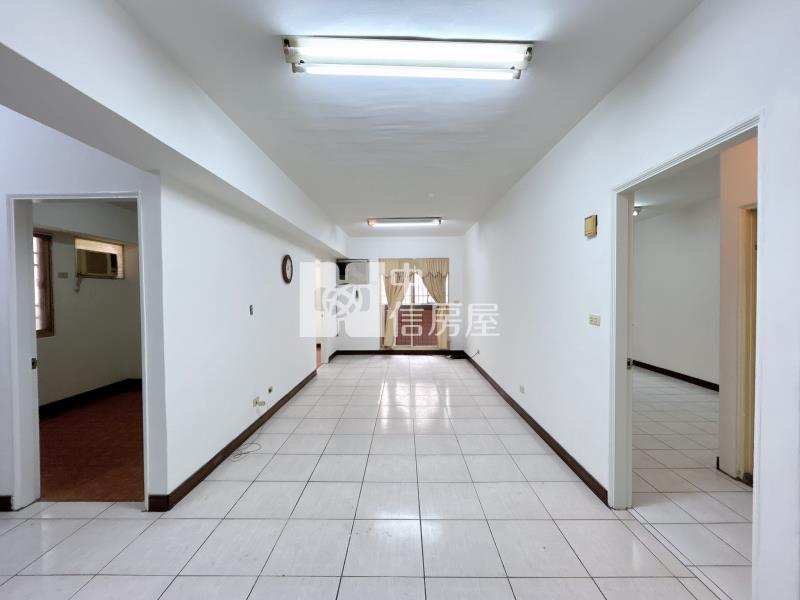近西區星巴克華廈三房房屋室內格局與周邊環境