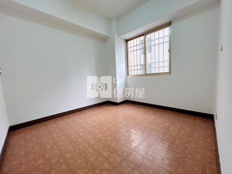 近西區星巴克華廈三房房屋室內格局與周邊環境