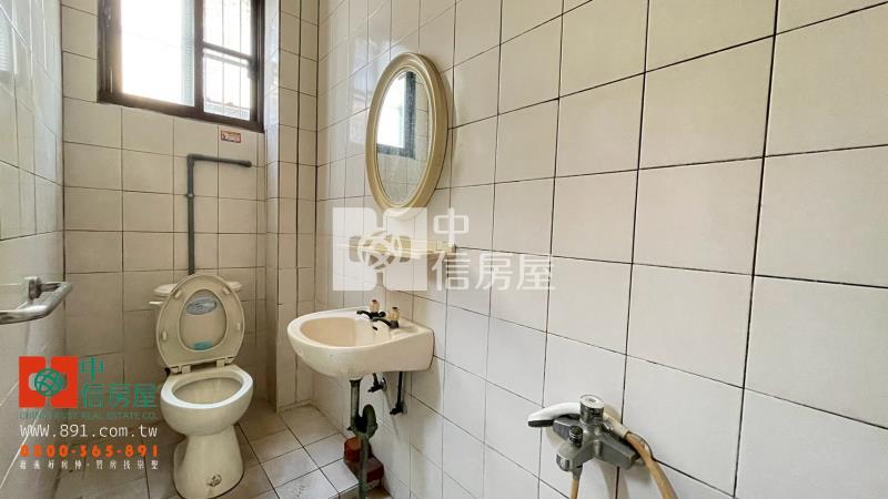 民雄市區透天住家房屋室內格局與周邊環境