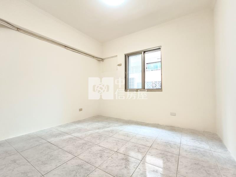 @公益商圈@傑出家園華廈.4房+車位房屋室內格局與周邊環境