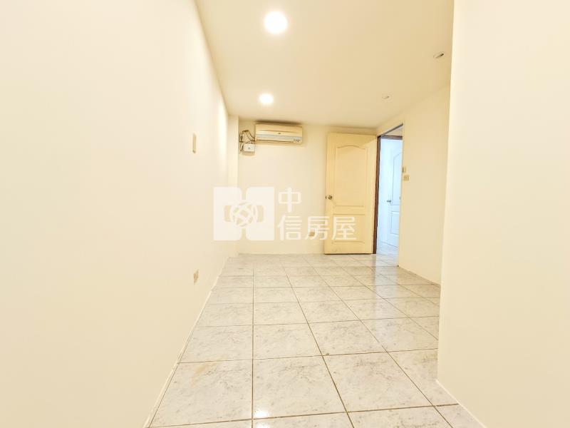 @公益商圈@傑出家園華廈.4房+車位房屋室內格局與周邊環境