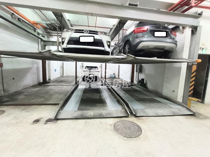 @公益商圈@傑出家園華廈.4房+車位房屋室內格局與周邊環境