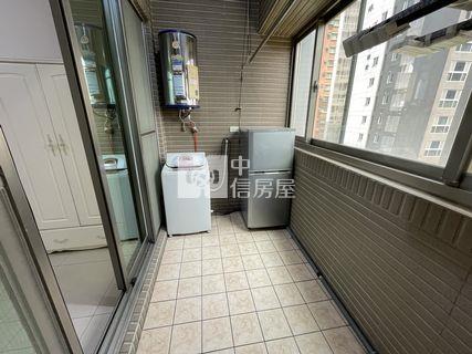 小松荷精品小資宅房屋室內格局與周邊環境