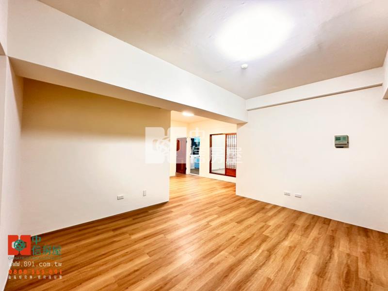 僑平國小全新整理4房房屋室內格局與周邊環境