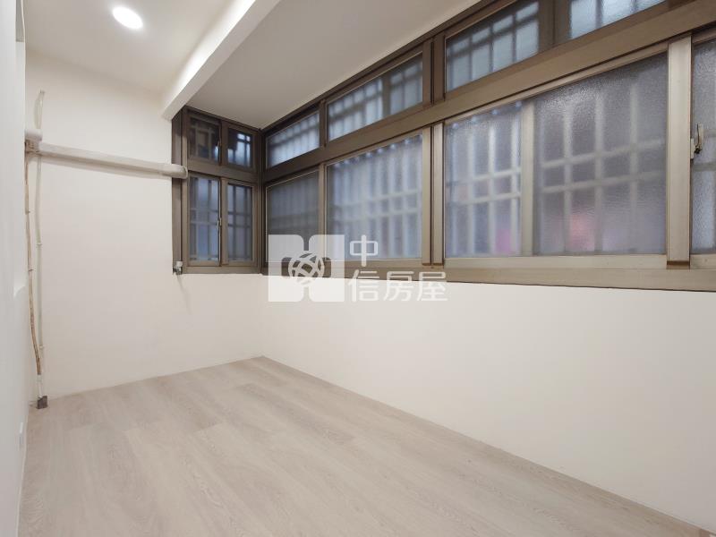 中國醫精裝三房美寓房屋室內格局與周邊環境
