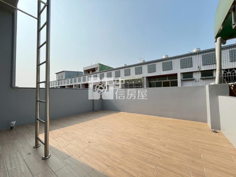 萬來國小全新整理臨路邊間別墅房屋室內格局與周邊環境