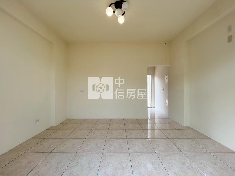 萬來國小全新整理臨路邊間別墅房屋室內格局與周邊環境